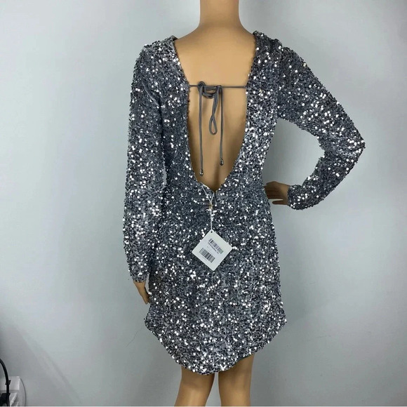 Angel Biba Womens 12 Silver Sequin Long Sleeve Dress NWT Holiday Cocktail Party - Picture 2 of 9